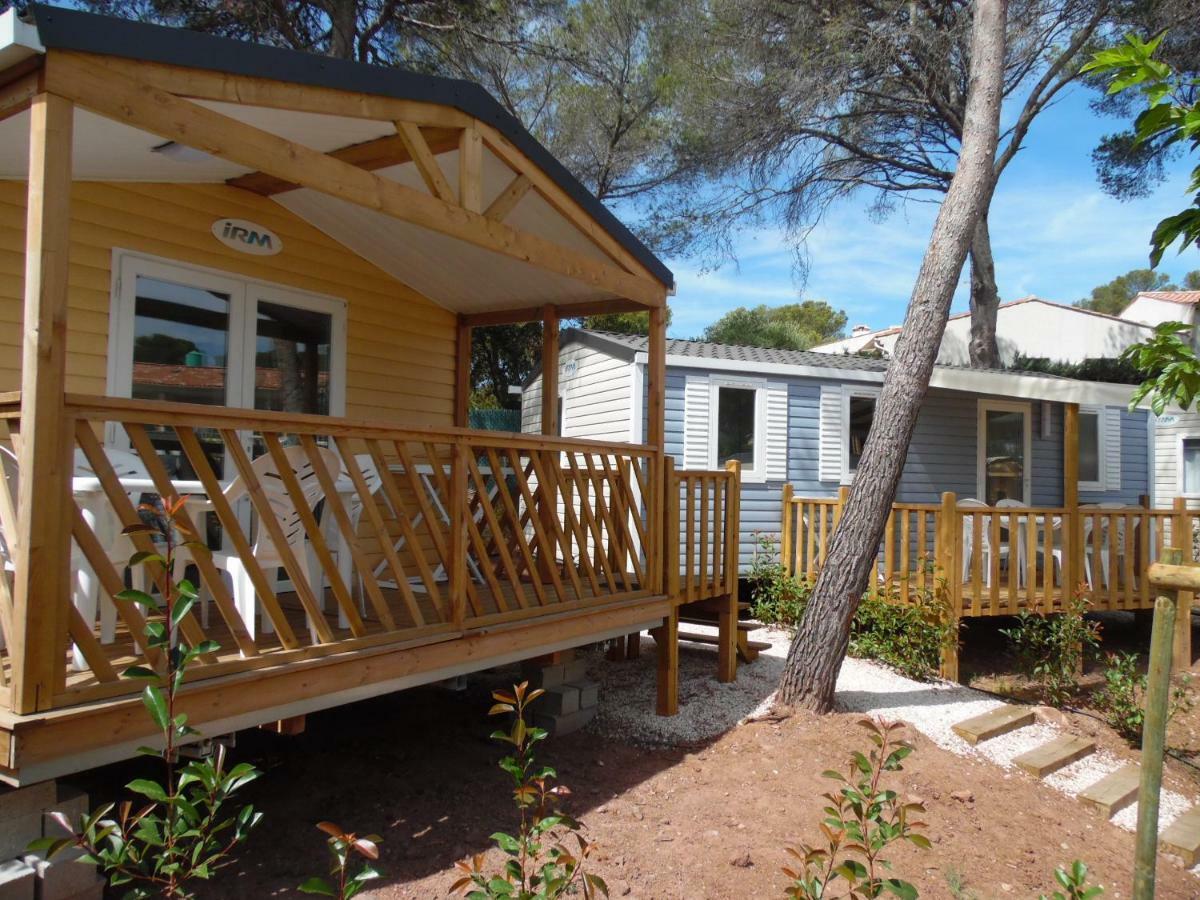 Camping L'Elephant Saint-Raphaël Buitenkant foto