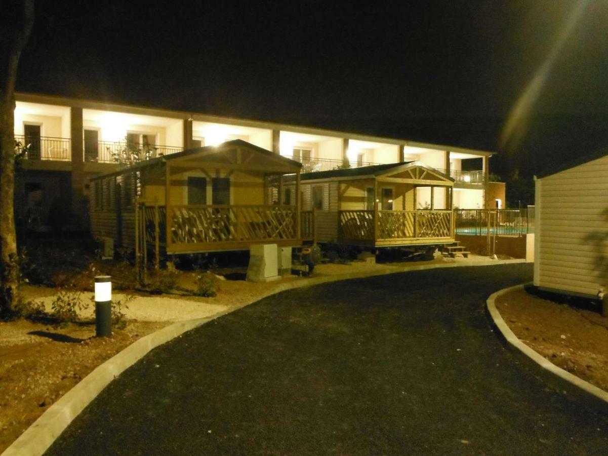 Camping L'Elephant Saint-Raphaël Buitenkant foto
