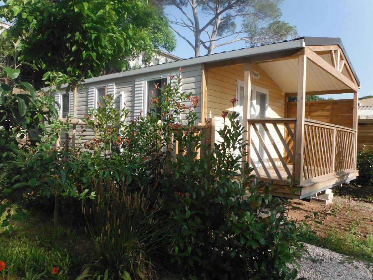 Camping L'Elephant Saint-Raphaël Buitenkant foto