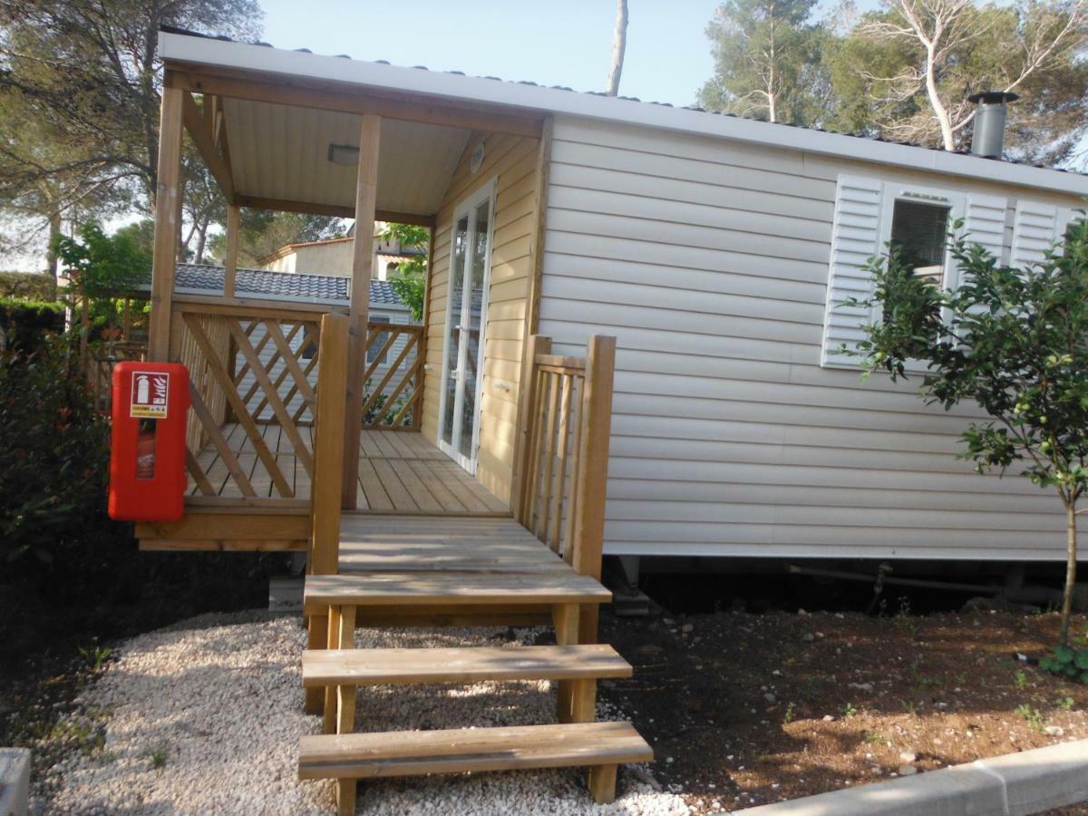 Camping L'Elephant Saint-Raphaël Buitenkant foto